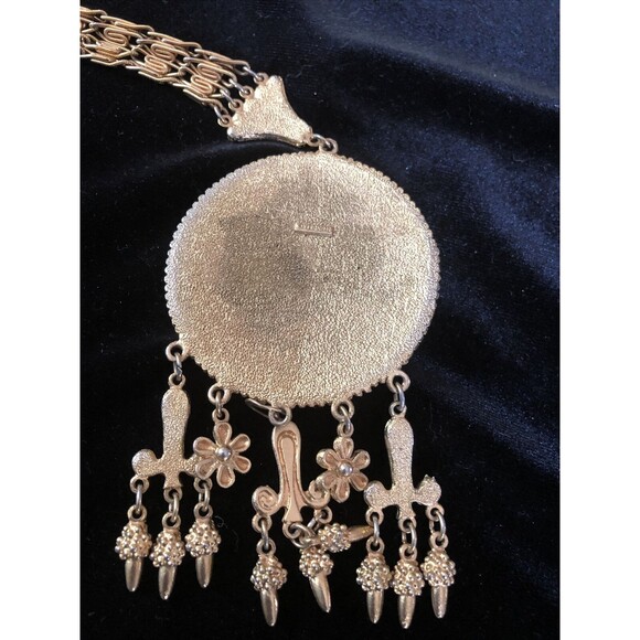 Vintage Rare VENDOME Etruscan Revival Gold Tone Large Pendant Necklace  20” - Picture 3 of 6